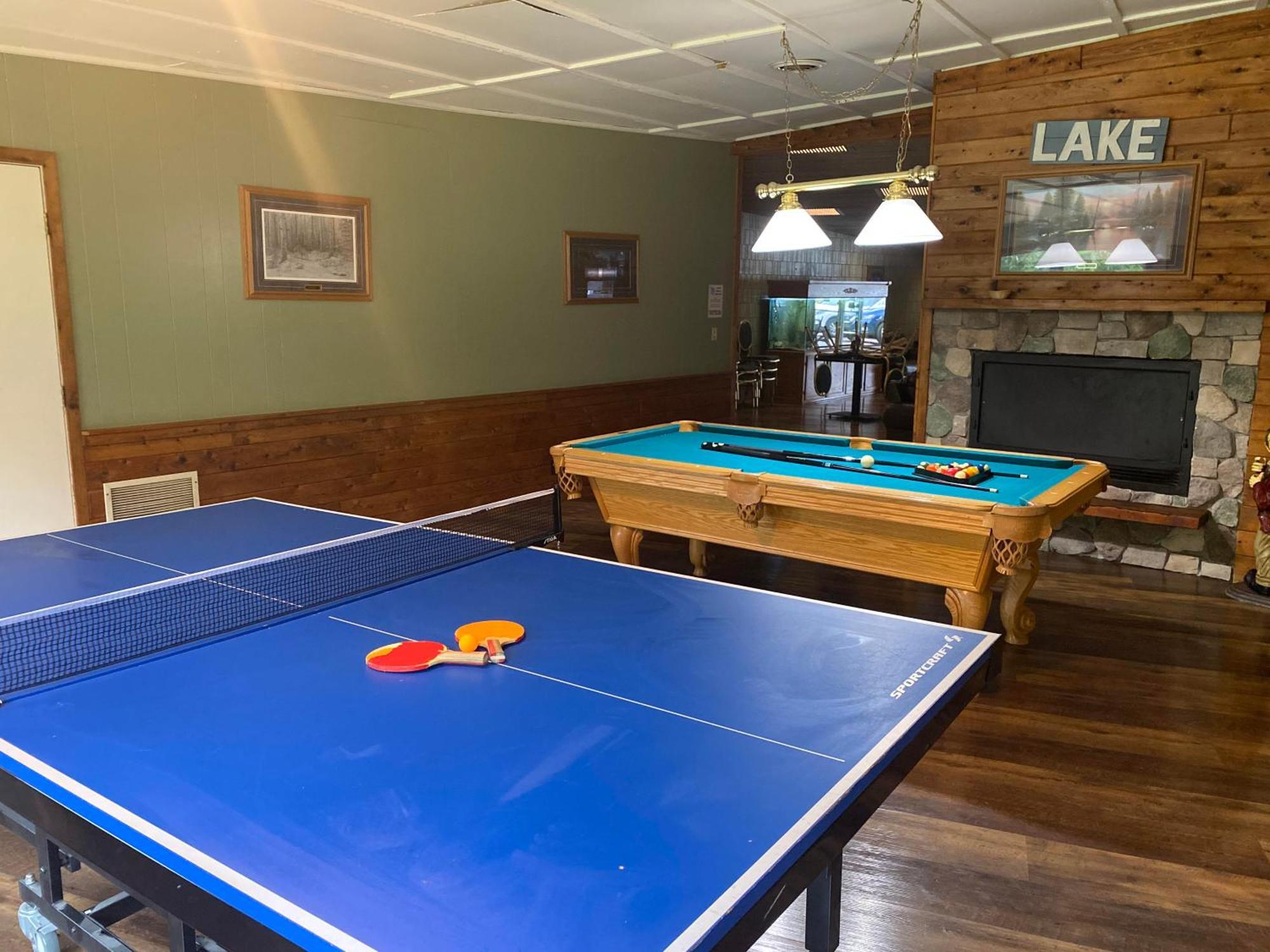 Hiawatha Lodge Inn Eagle River Ngoại thất bức ảnh