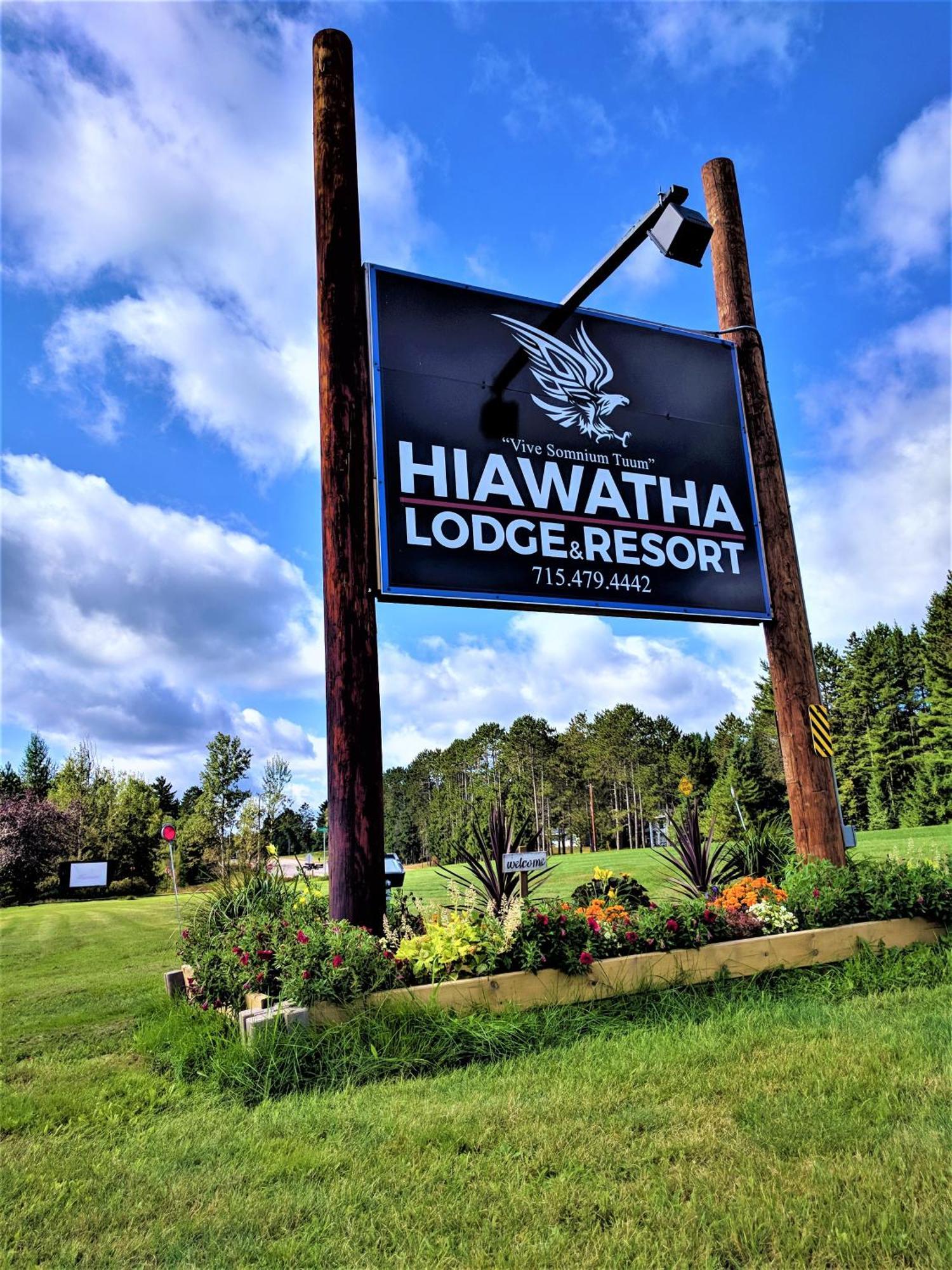 Hiawatha Lodge Inn Eagle River Ngoại thất bức ảnh
