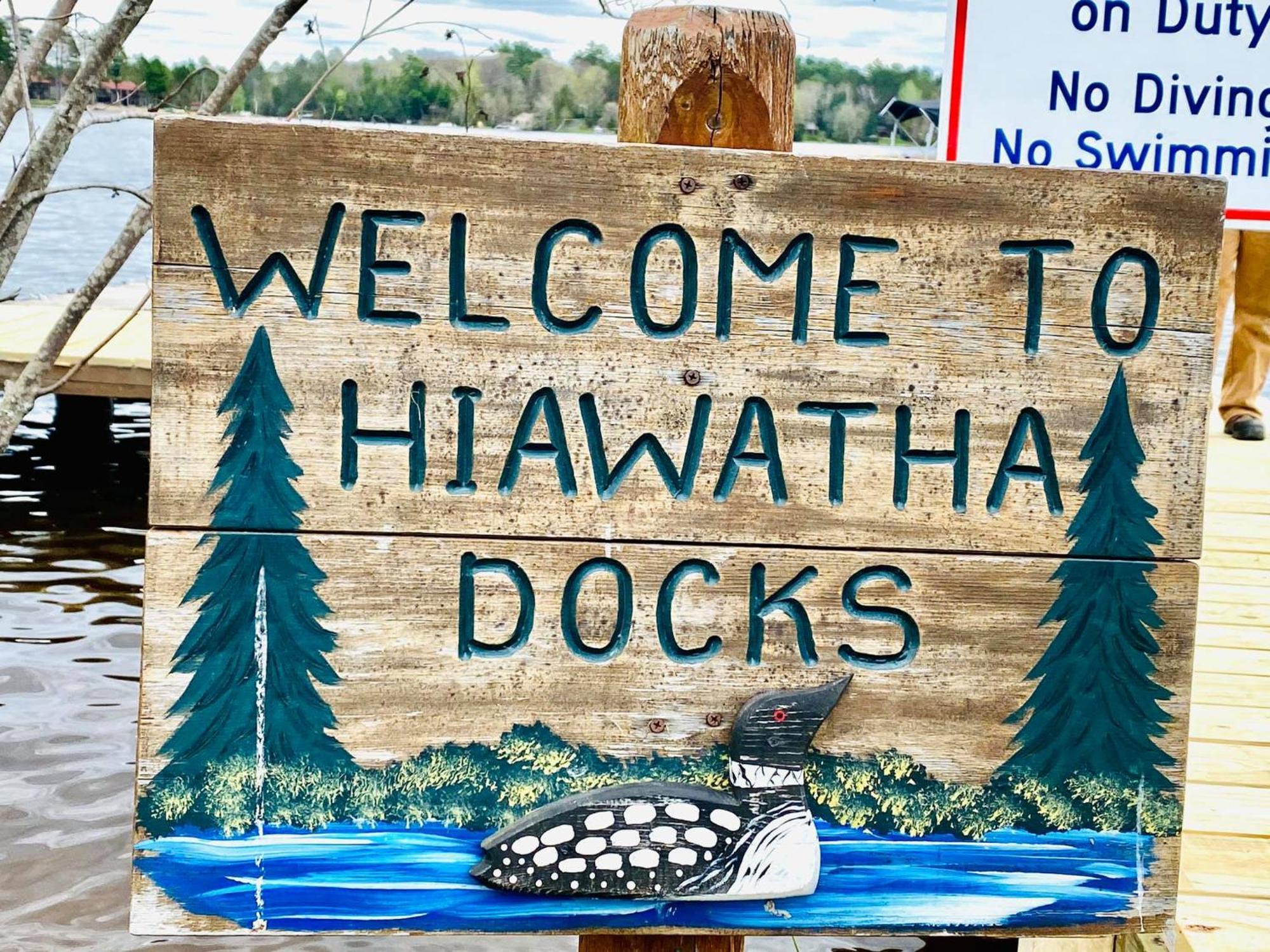 Hiawatha Lodge Inn Eagle River Ngoại thất bức ảnh