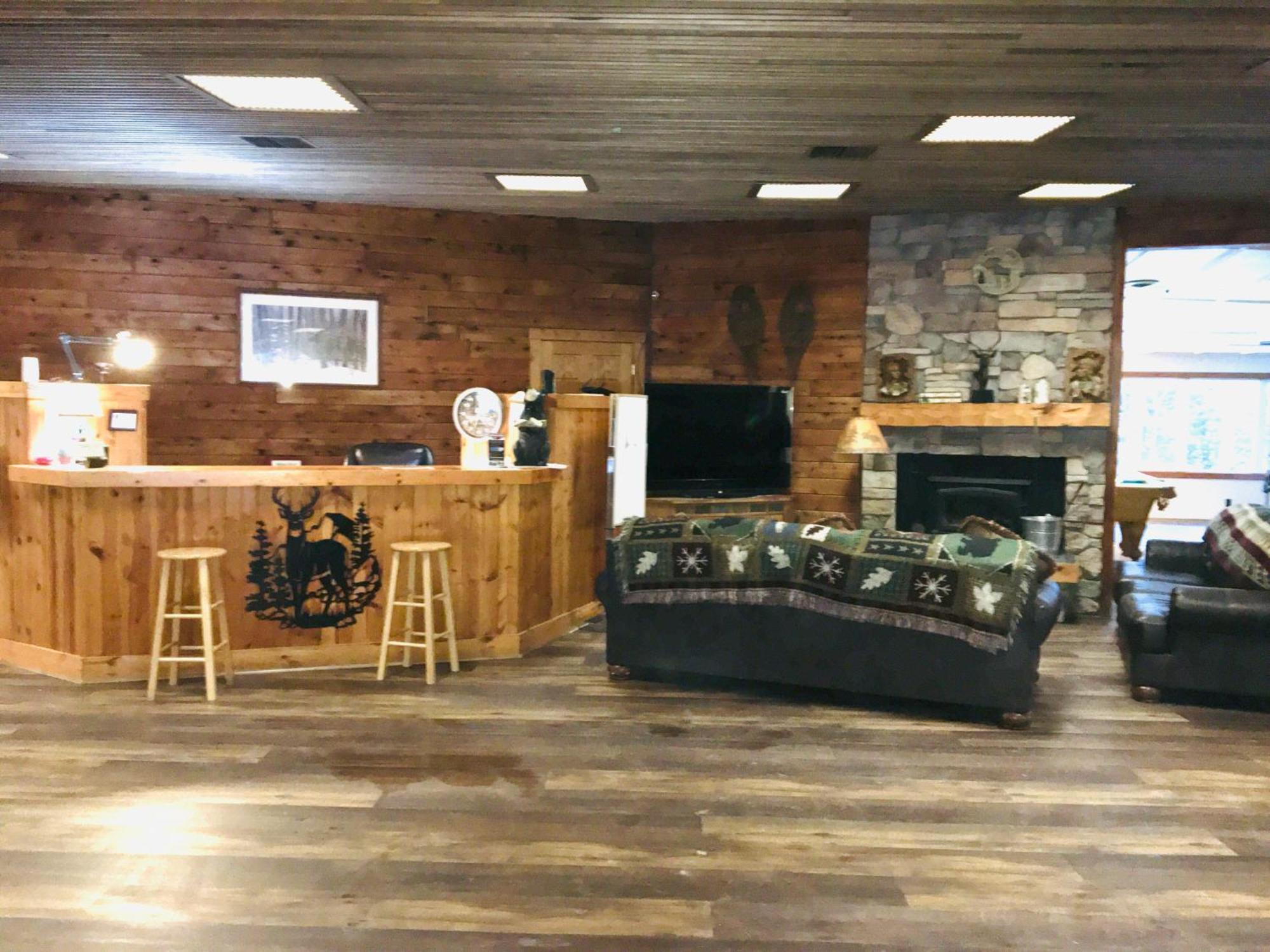 Hiawatha Lodge Inn Eagle River Ngoại thất bức ảnh